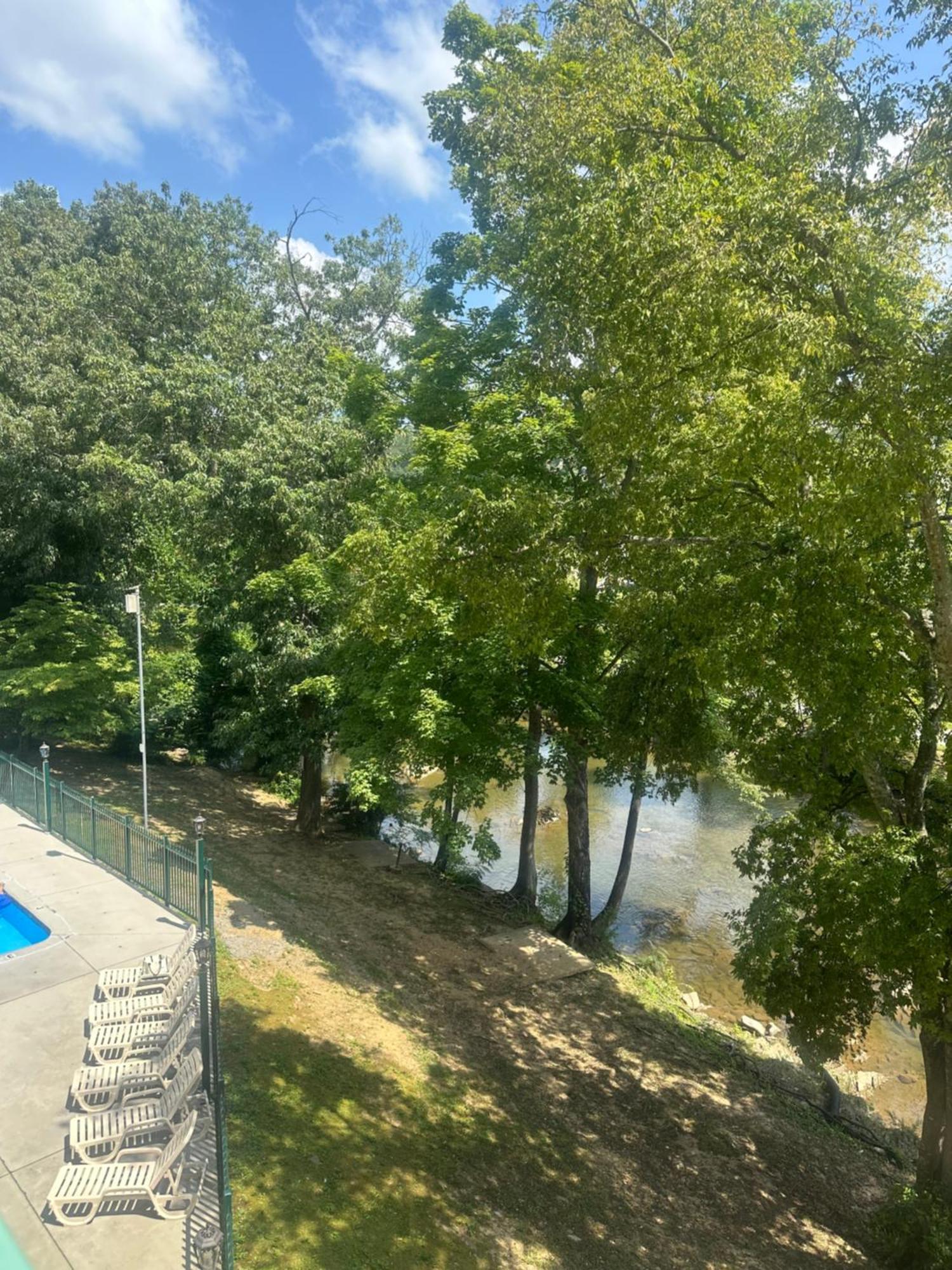 River Place Condos Riverside #309 1Bd Pigeon Forge Kültér fotó